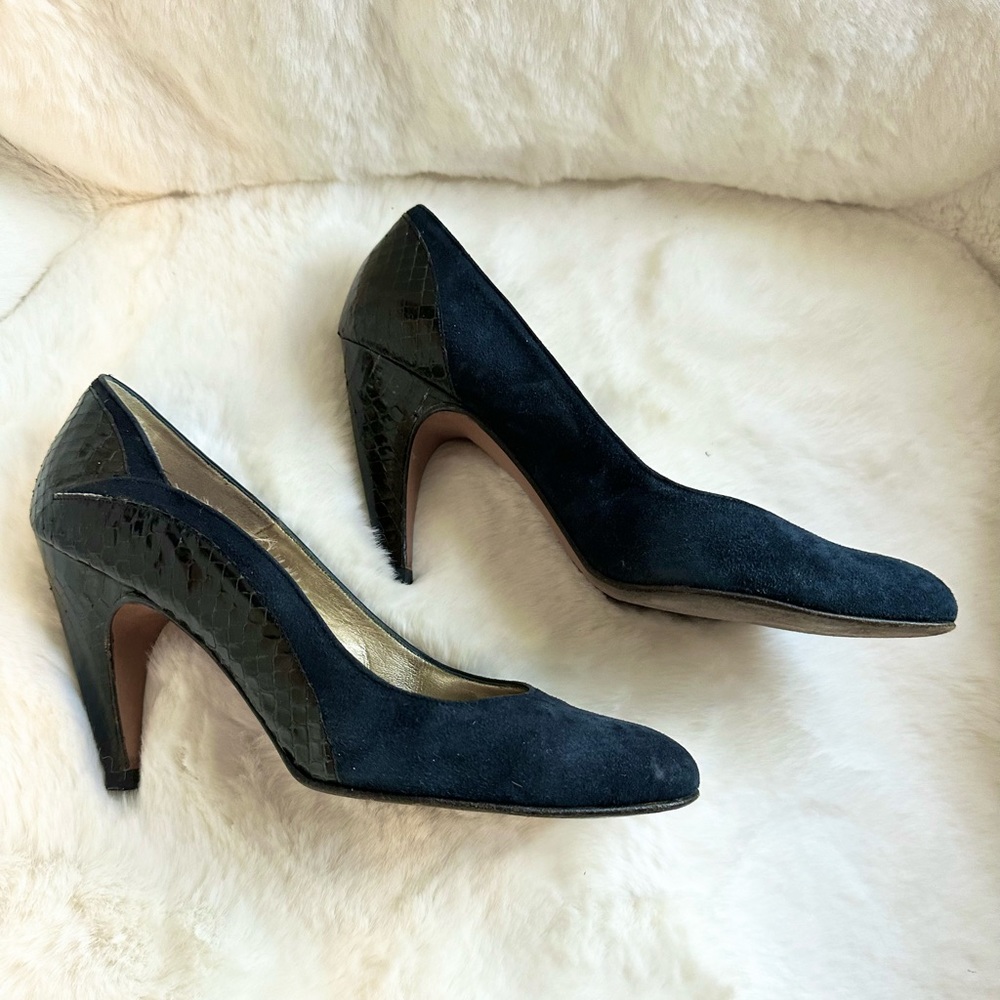Vintage Walter Steiger Navy suede & alligator heels